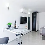 Lea شقة دوبروفينك