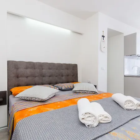 Lea Apartament